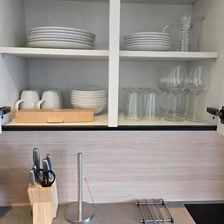 3rd Floor High-end 1br In Lux-belair With Parking