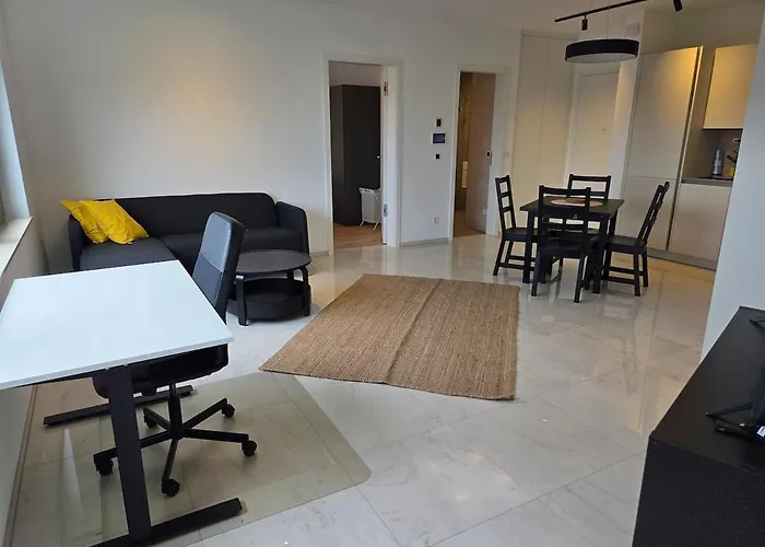 아파트 3rd Floor High-end 1br In Lux-belair With Parking *